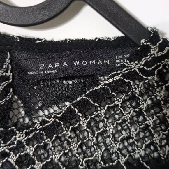 Zara Long Sleeve Lace Top XS Goth Floral Shoulder Overlay Black White Romantic - Picture 3 of 8